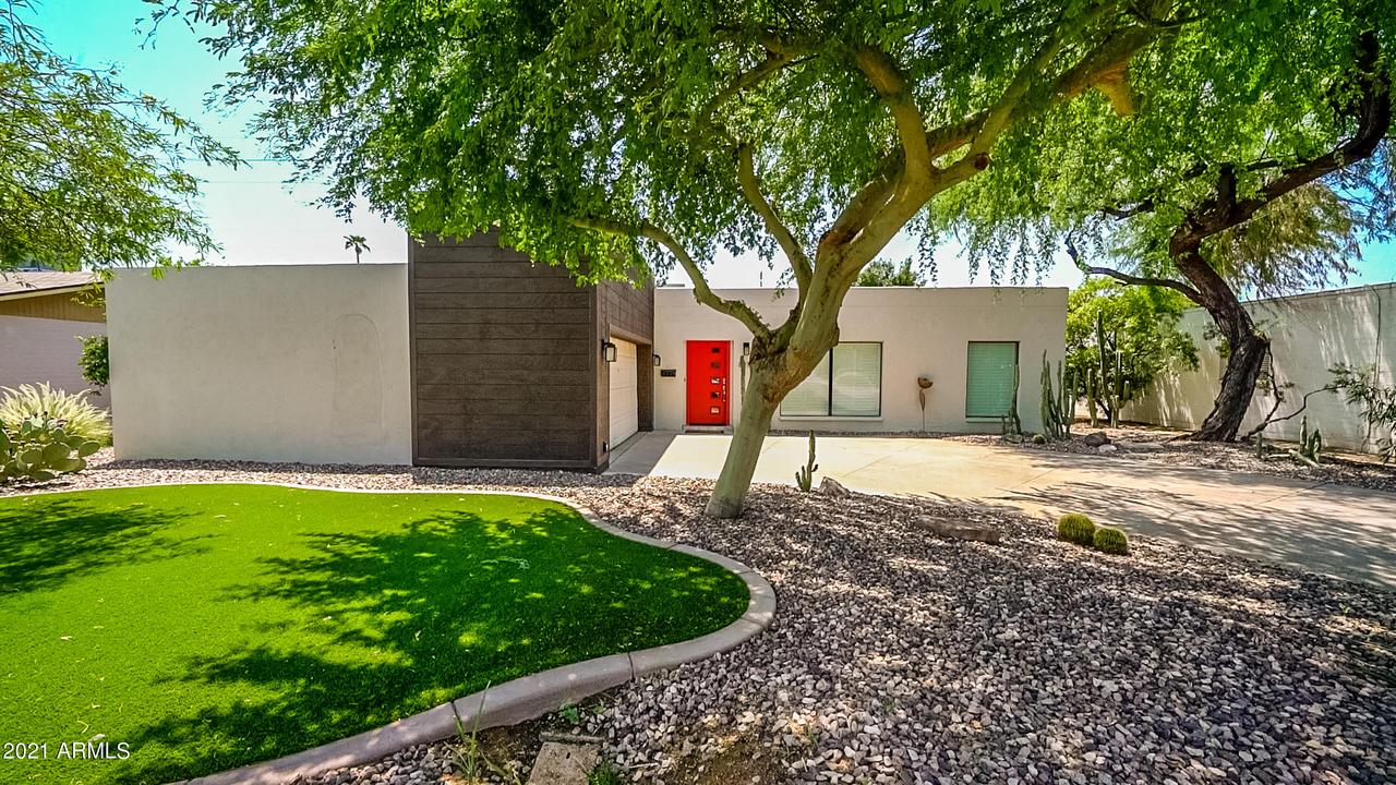 8219 E Crestwood Way, Scottsdale, AZ 85250