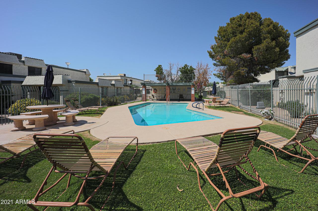 9062 N 51st Ln., Glendale, AZ 85302