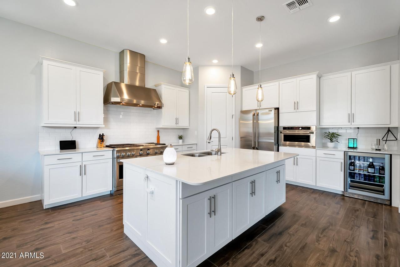 9764 E Thornbush Ave., Mesa, AZ 85212