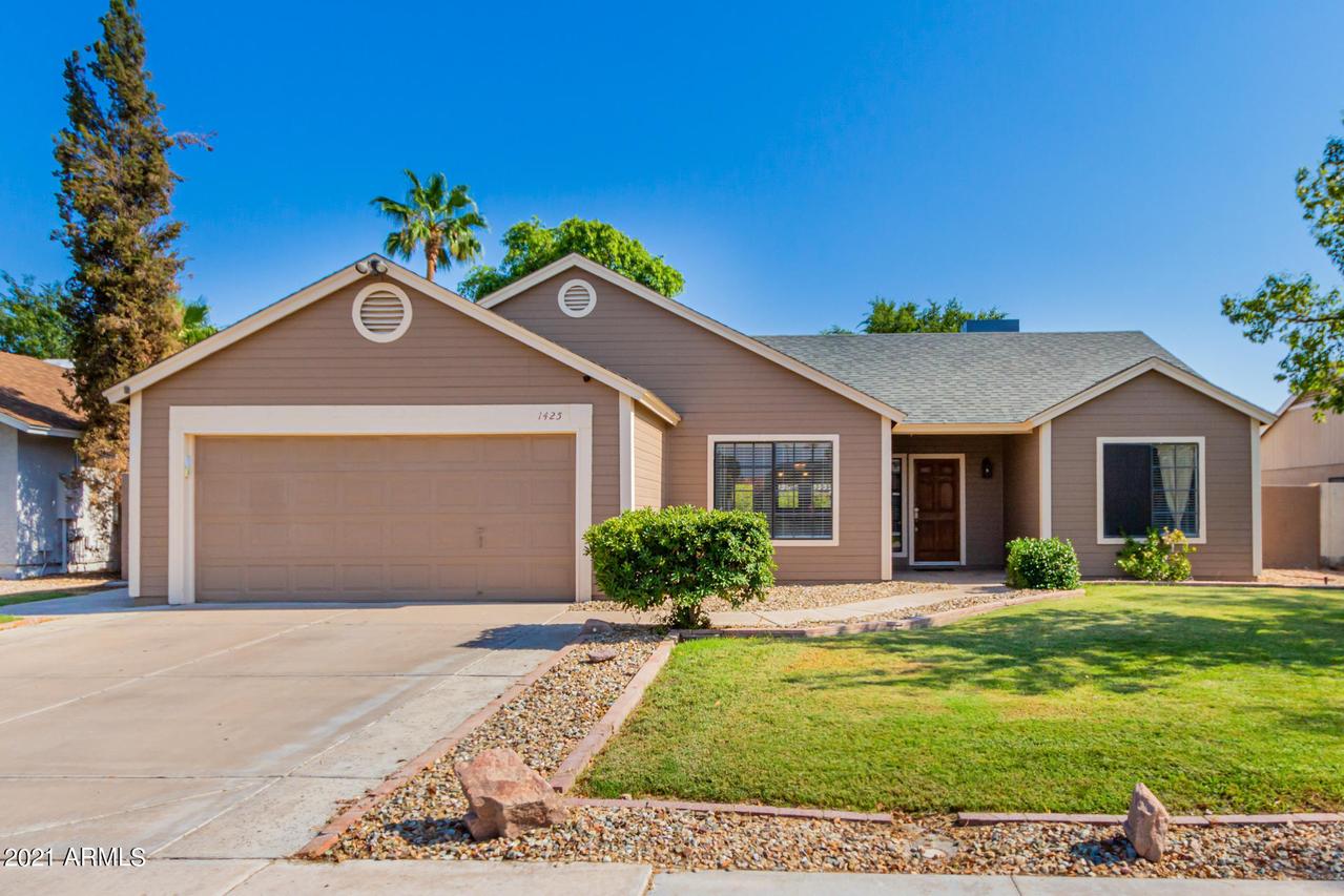 1425 E Kent Ave., Chandler, AZ 85225