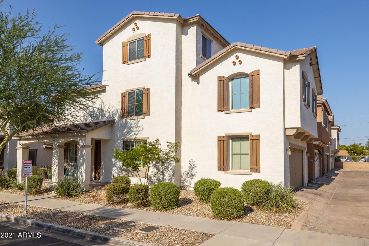 6921 S 7th Ln., Phoenix, AZ 85041