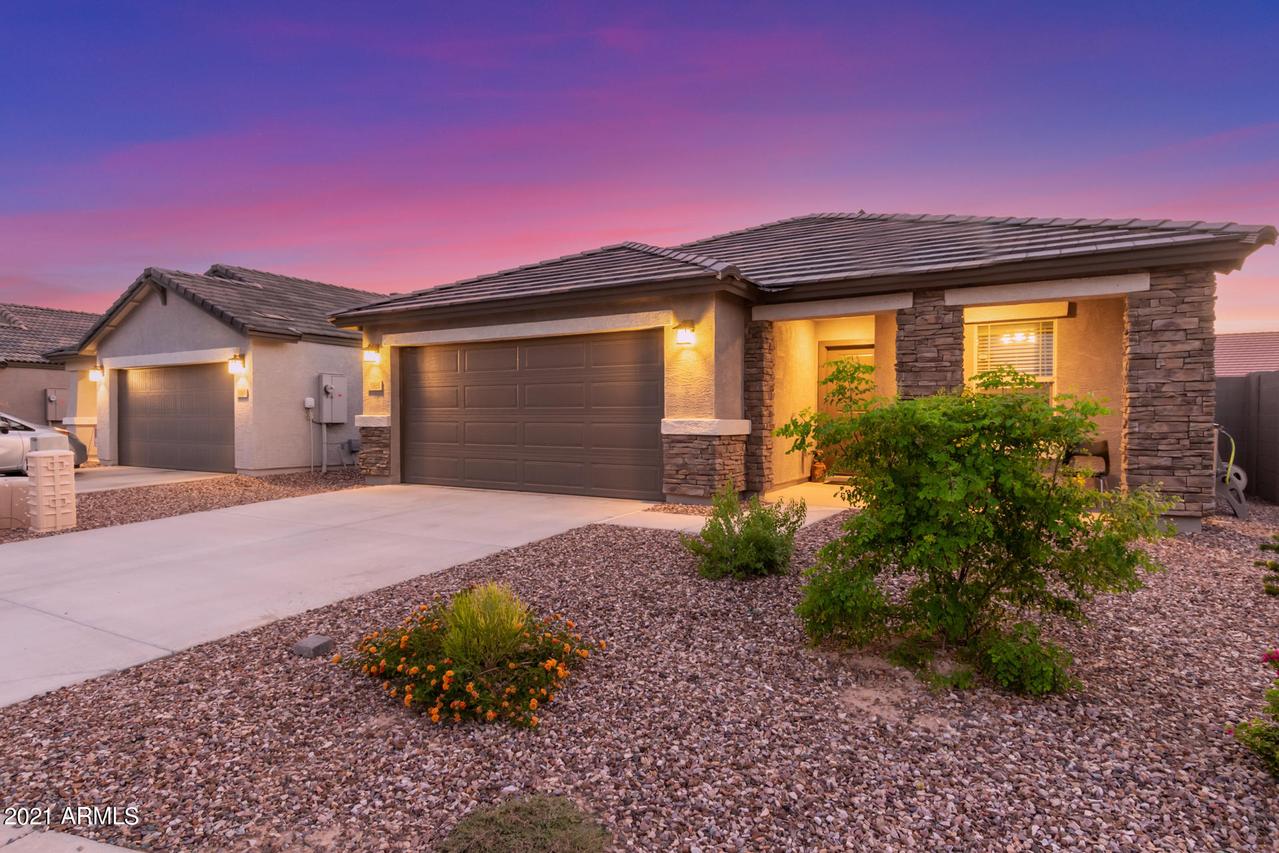 1985 N Lewis Pl., Casa Grande, AZ 85122