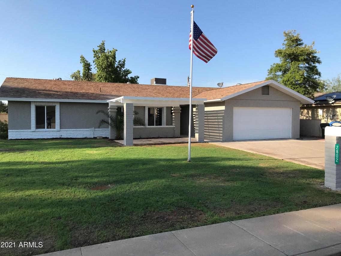 2802 E Hillery Dr., Phoenix, AZ 85032