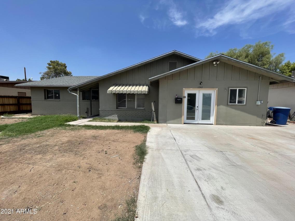 1242 E Bishop Dr., Tempe, AZ 85282