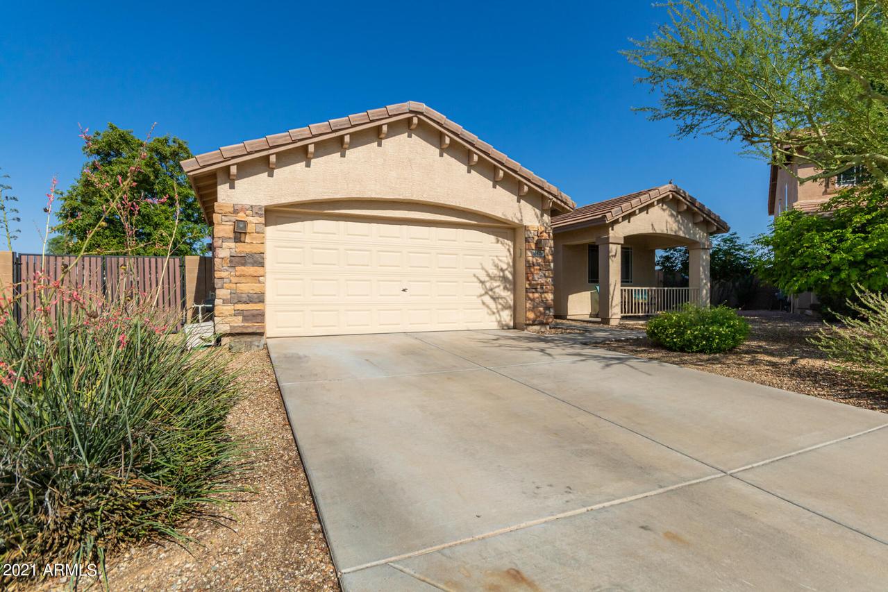 16528 N 164th Dr., Surprise, AZ 85388