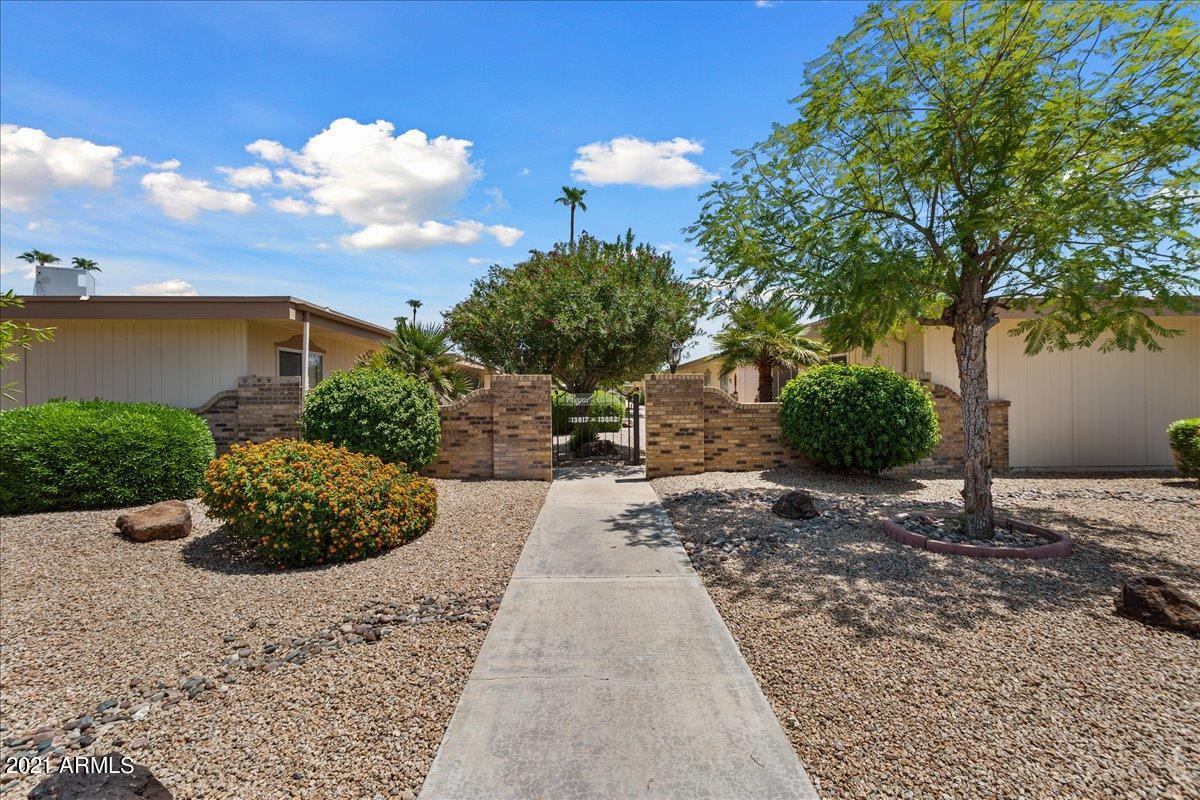 13617 N 110th Ave., Sun City, AZ 85351