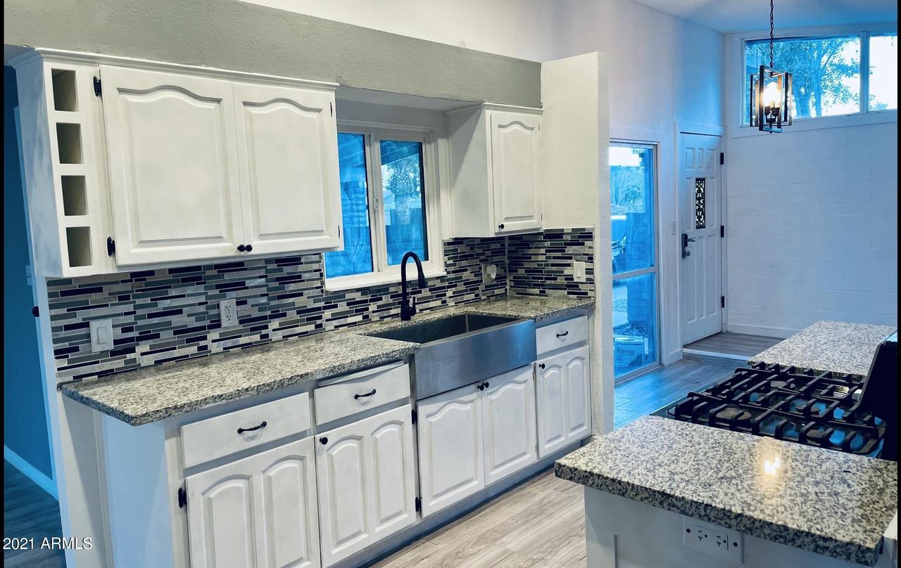 10653 N 37th Dr., Phoenix, AZ 85029