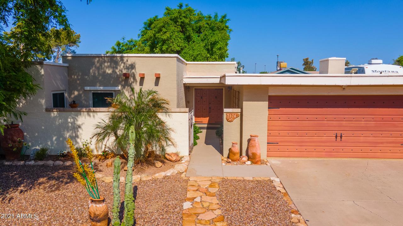 2174 W Sharon Ave., Phoenix, AZ 85029