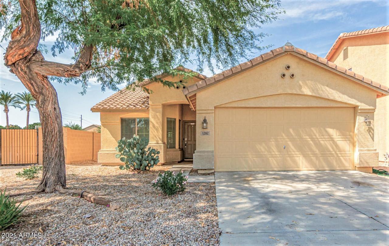 1282 W Fruit Tree Ln., San Tan Valley, AZ 85143