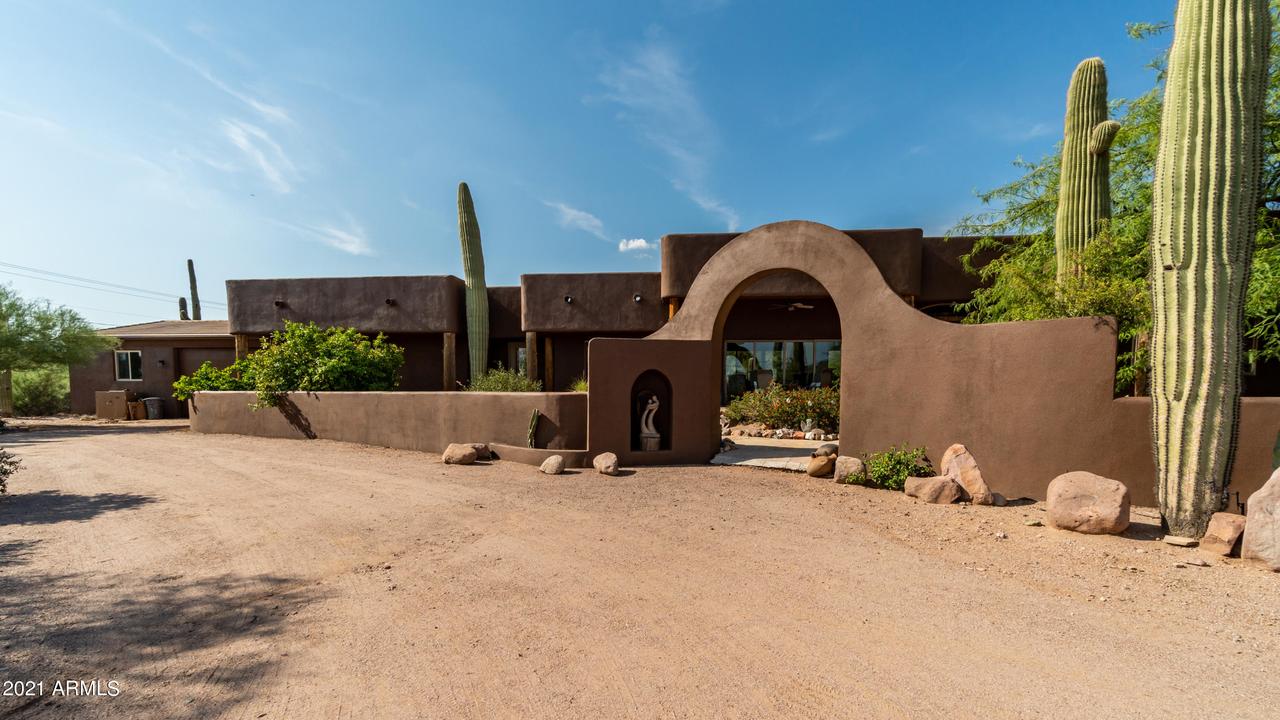 10860 E Cactus View Cir., Gold Canyon, AZ 85118