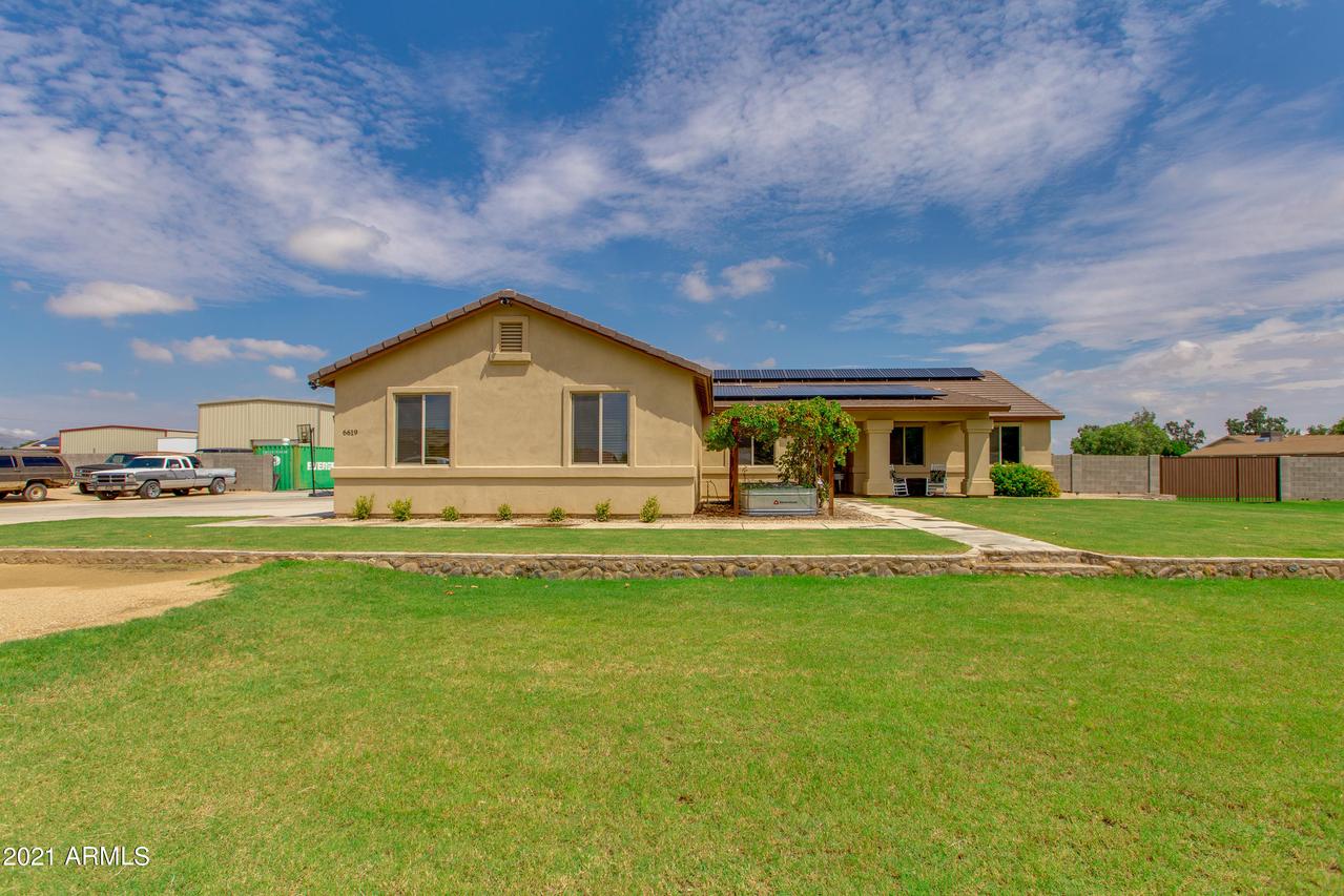 6619 N 175th Ave., Waddell, AZ 85355