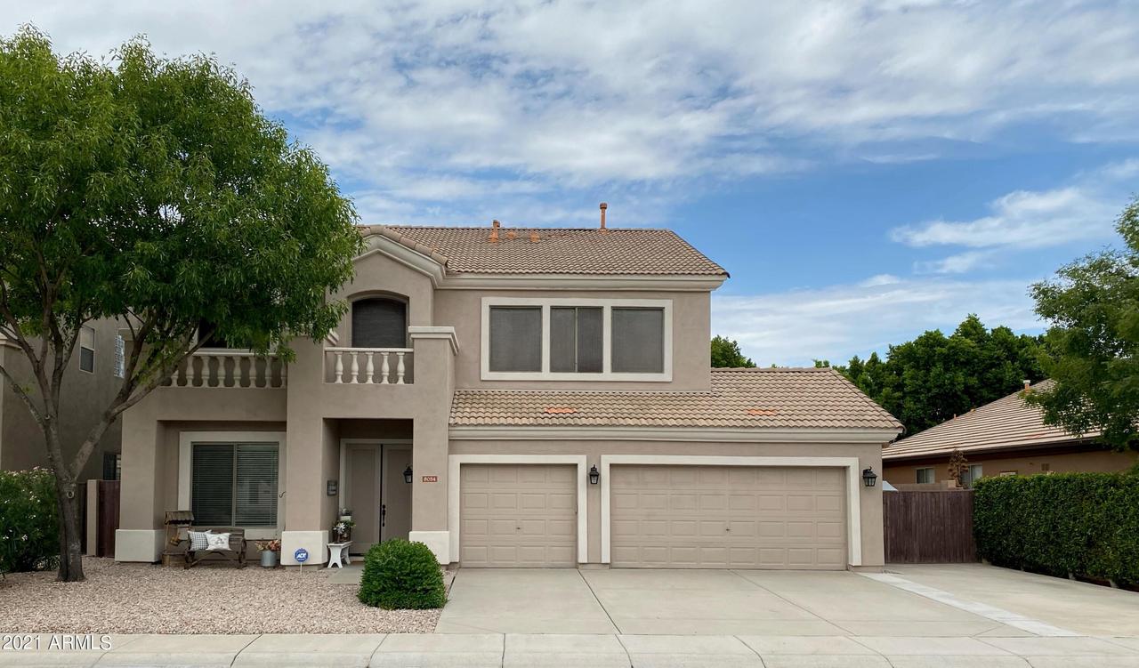 8034 W Clara Ln., Peoria, AZ 85382