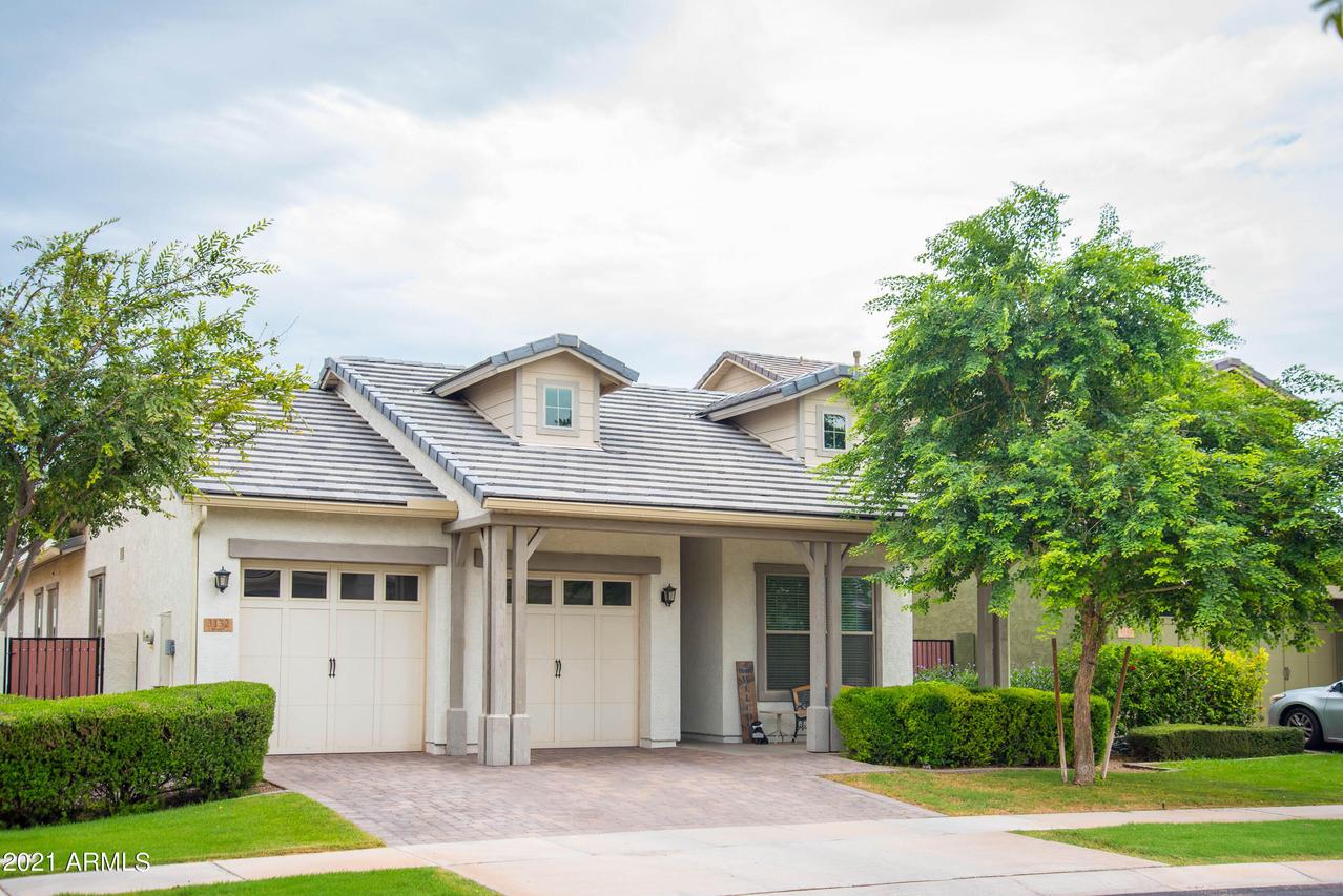 3132 E Austin Dr., Gilbert, AZ 85296