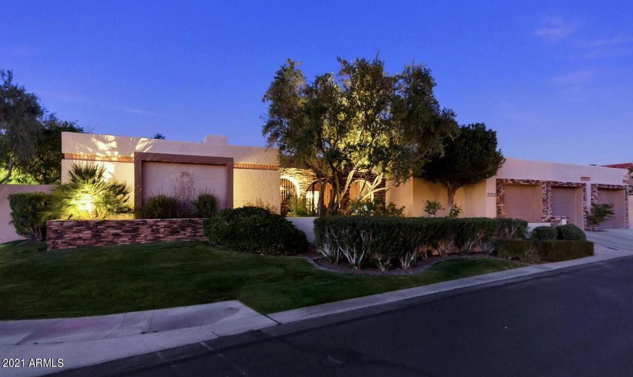 2502 E Montebello Ave., Phoenix, AZ 85016