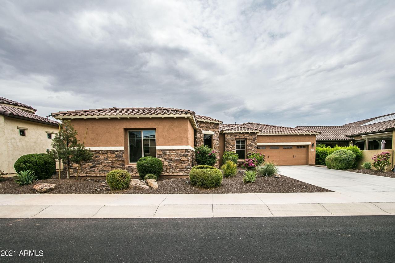 17719 W Redwood Ln., Goodyear, AZ 85338