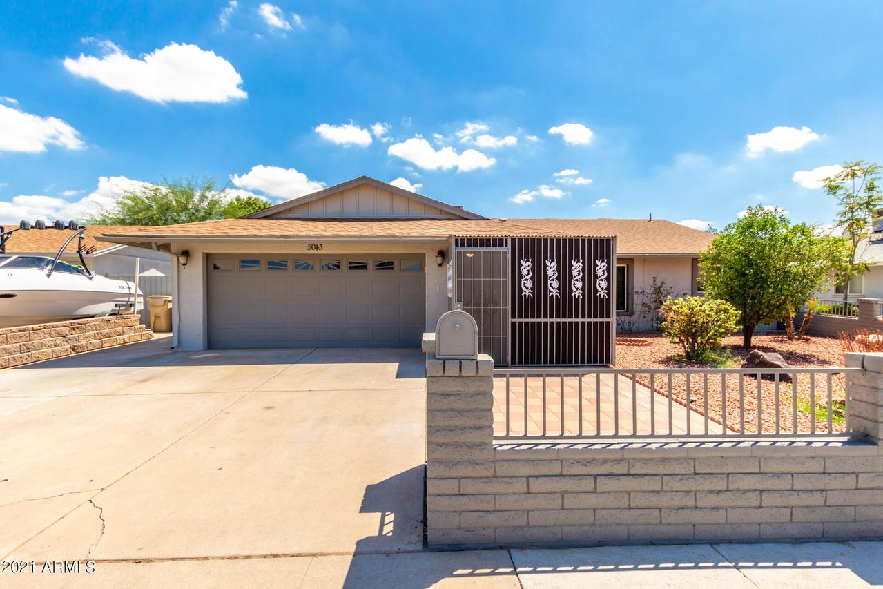 5043 W Morten Ave., Glendale, AZ 85301