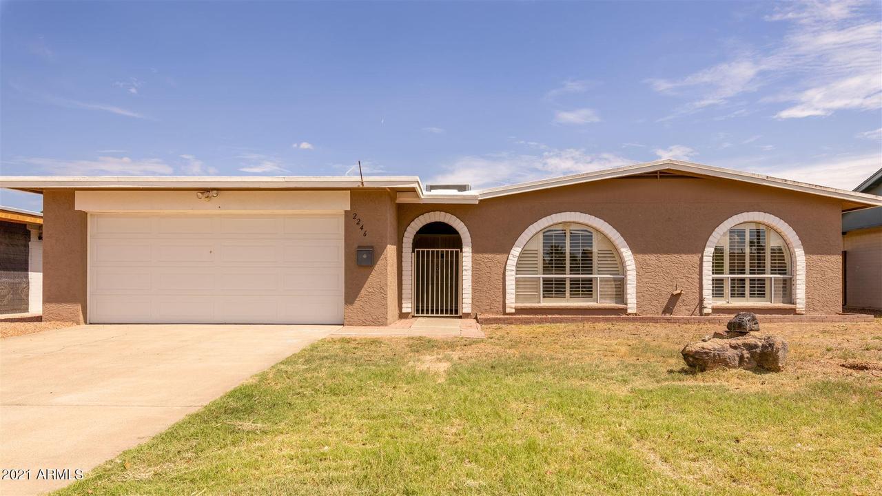 2246 W Larkspur Dr., Phoenix, AZ 85029