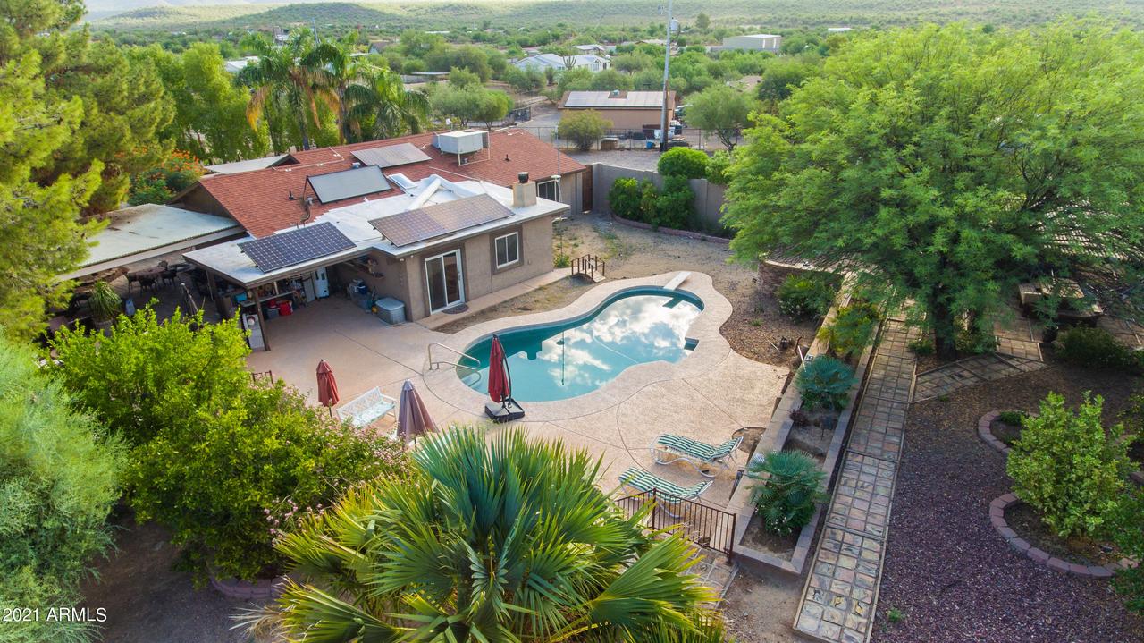 46630 N 13th Ave., New River, AZ 85087