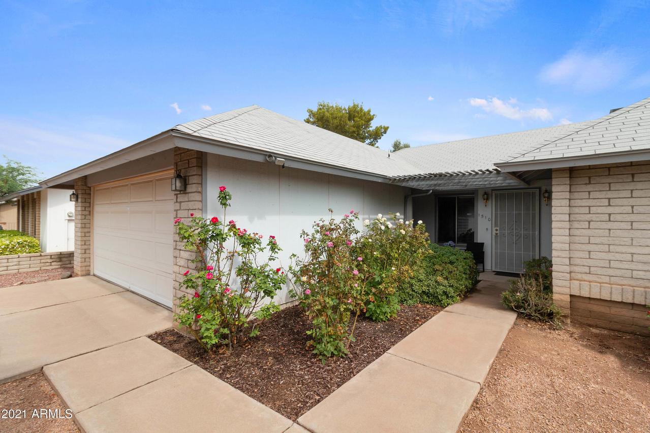 1510 W Nopal Ave., Mesa, AZ 85202