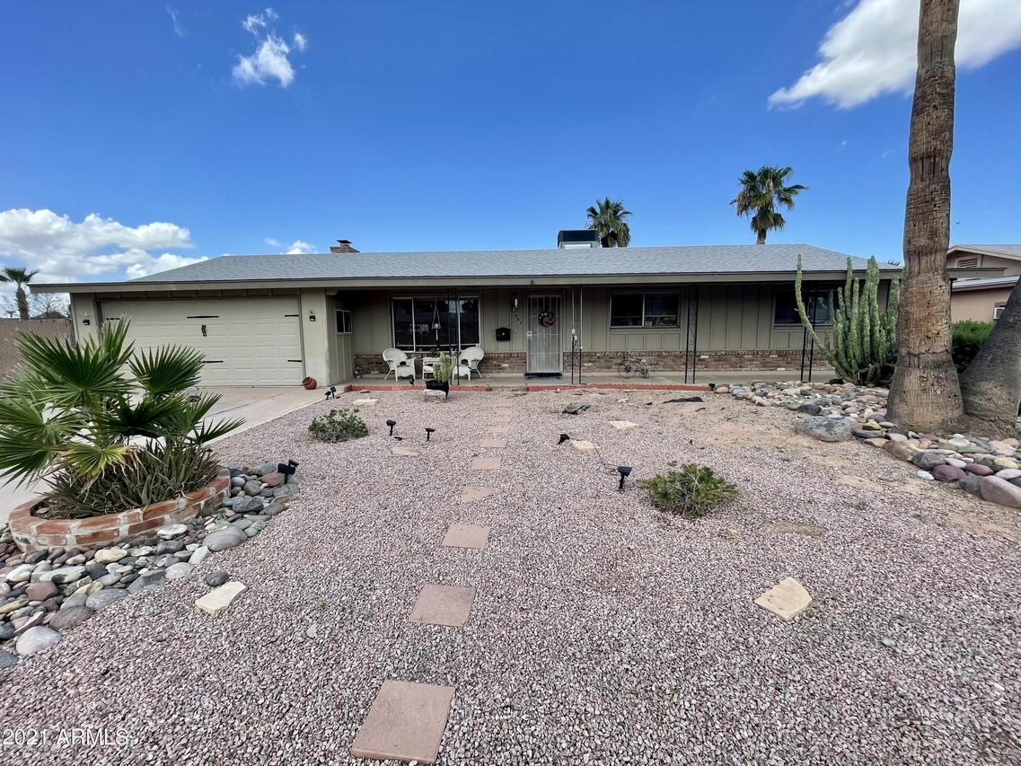 1502 W 2nd St., Mesa, AZ 85201