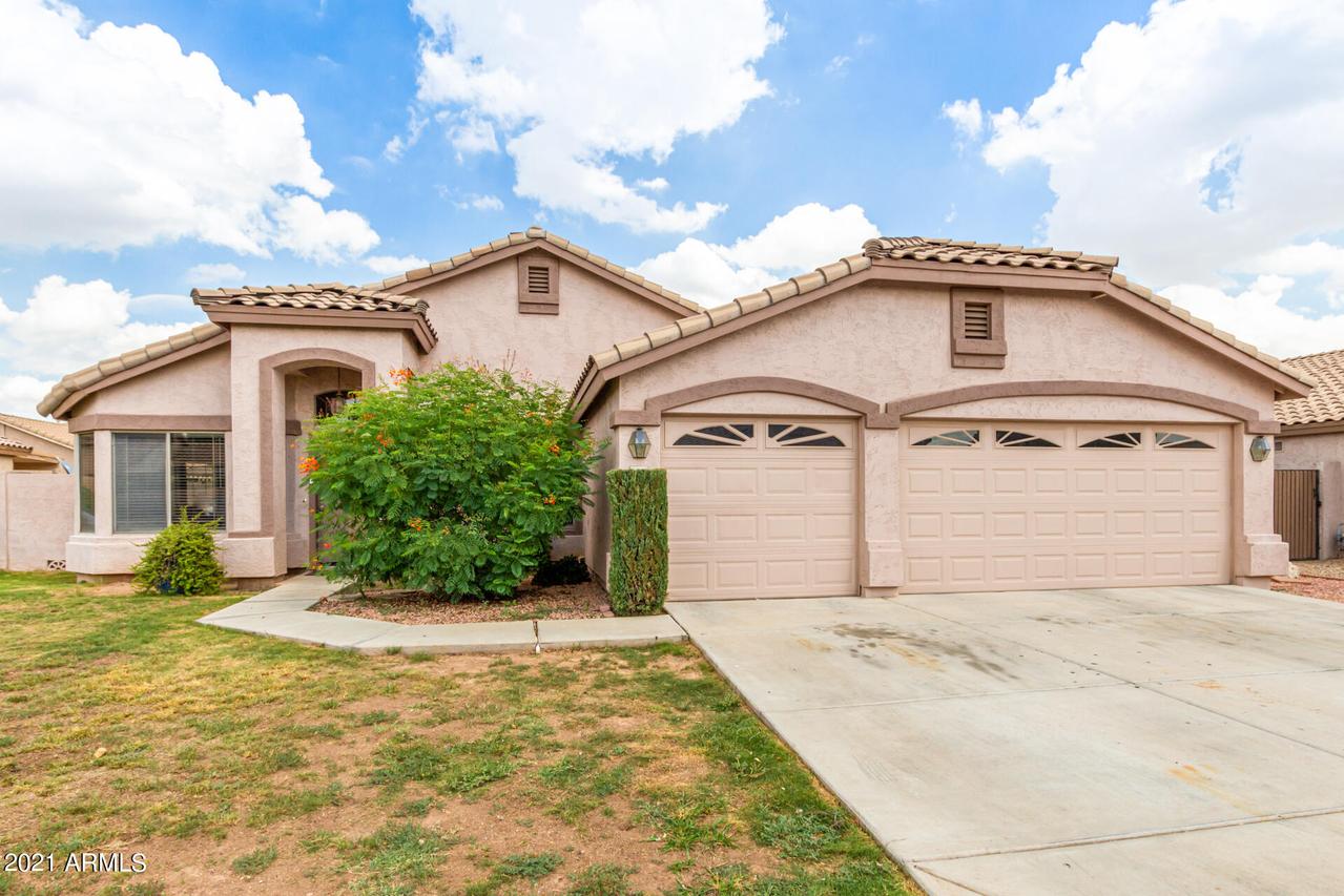 6411 N 83rd Ln., Glendale, AZ 85305