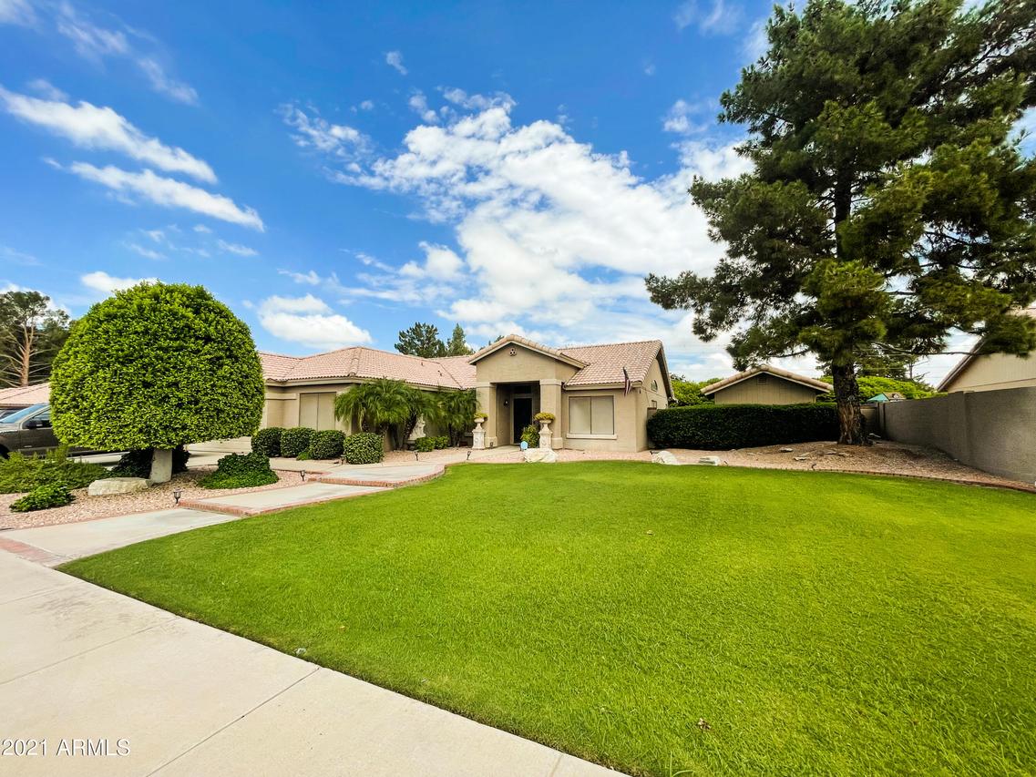 6820 W Columbine Dr., Peoria, AZ 85381