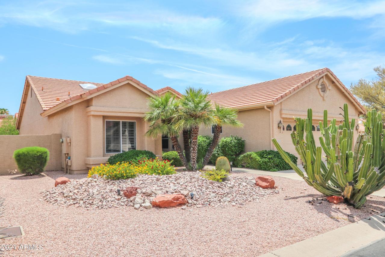 10533 E Nacoma Dr., Sun Lakes, AZ 85248