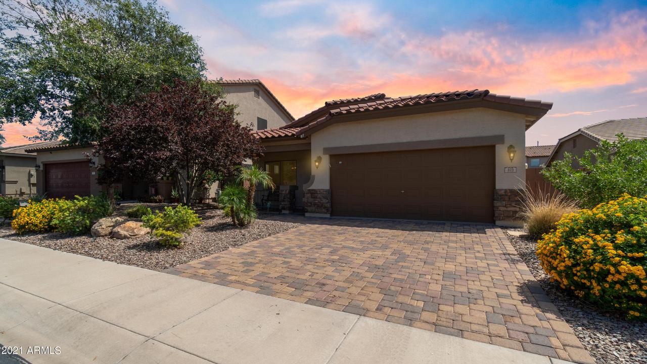 103 W Reeves Ave., San Tan Valley, AZ 85140