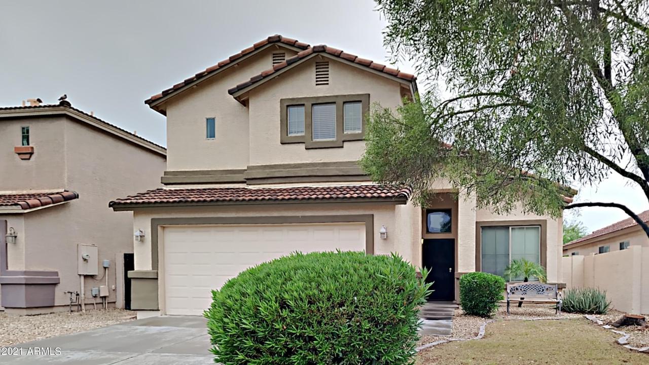 2738 E Cowboy Cove Tr., San Tan Valley, AZ 85143