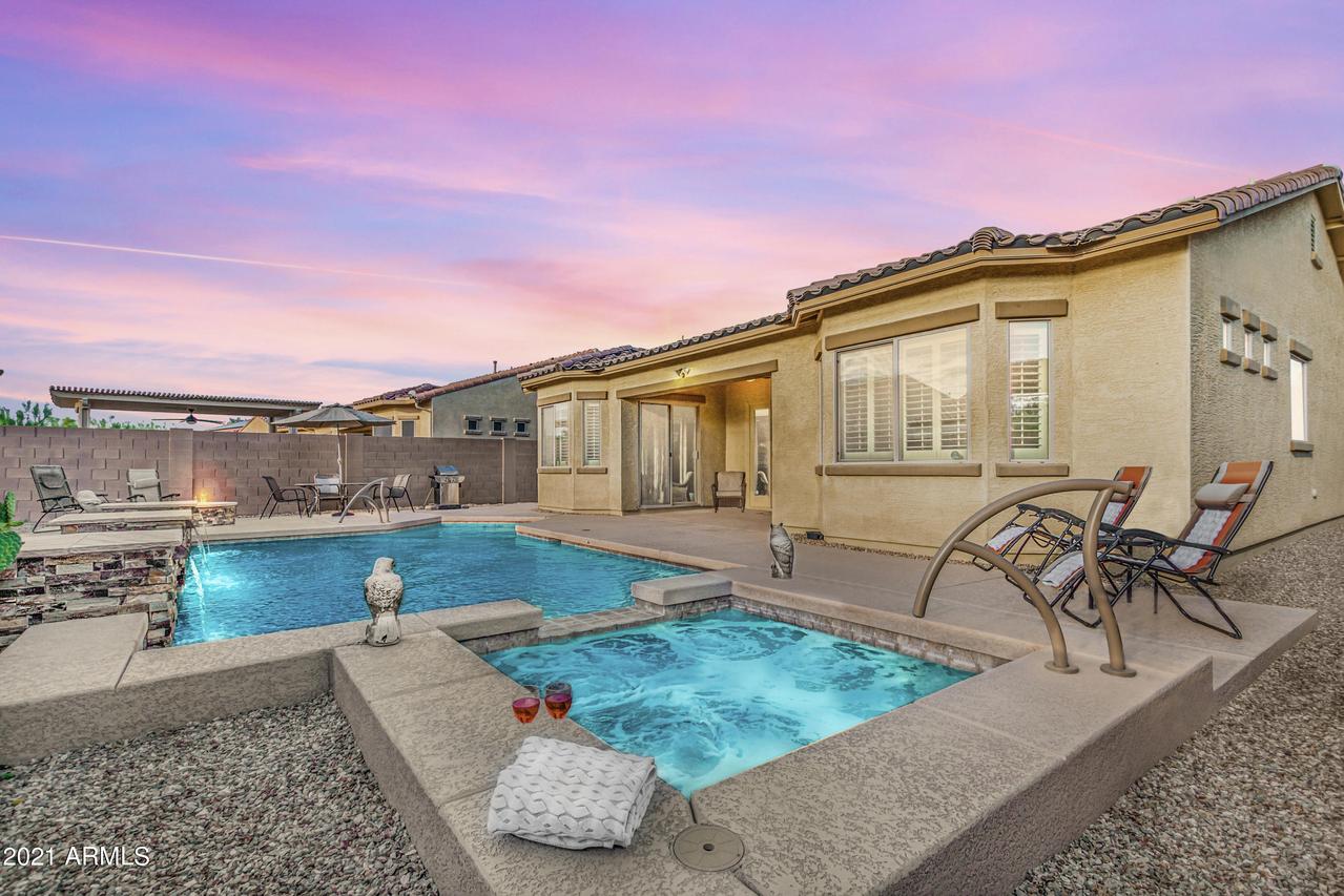 15324 S 180th Dr., Goodyear, AZ 85338