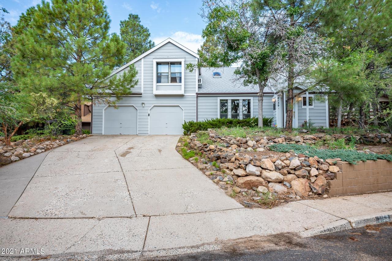 4159 N Grindelwald Way, Flagstaff, AZ 86004