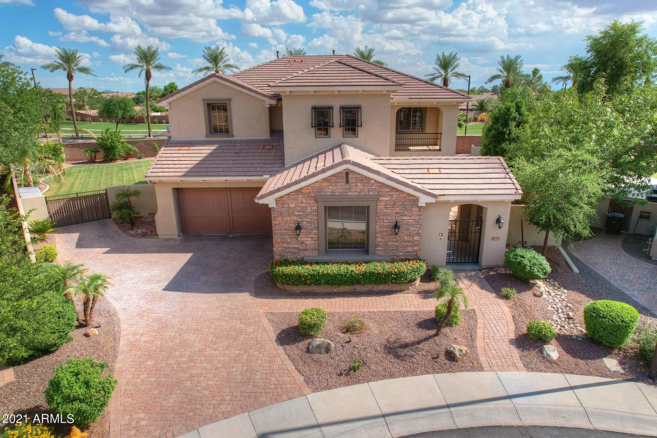 4472 S Oregon Ct., Chandler, AZ 85248