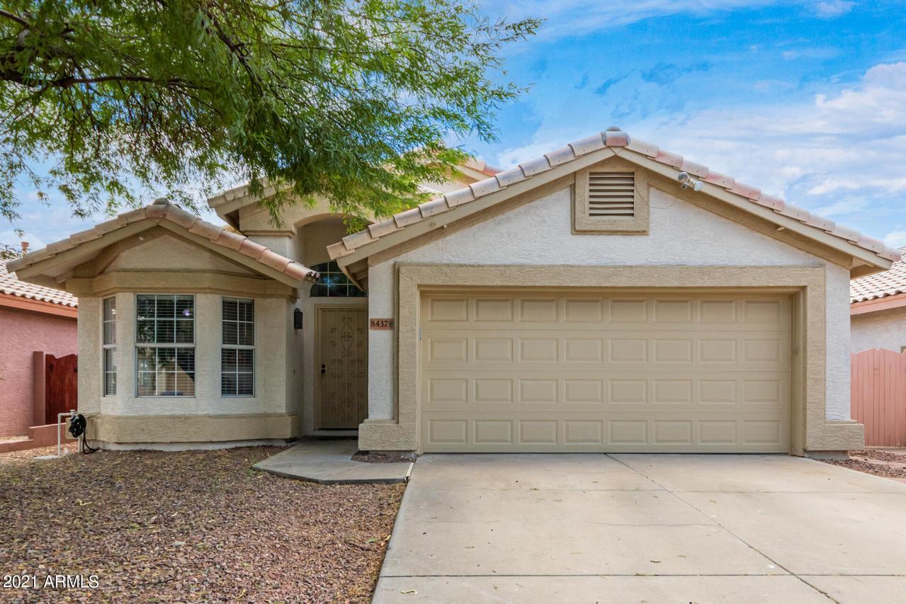 8437 W Bloomfield Rd., Peoria, AZ 85381