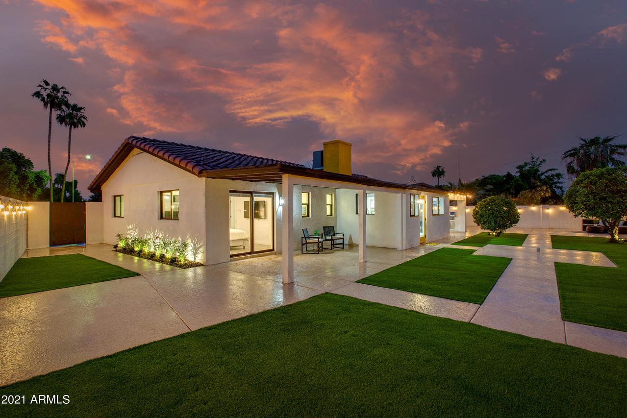 3502 N Carhill Ave., Scottsdale, AZ 85251