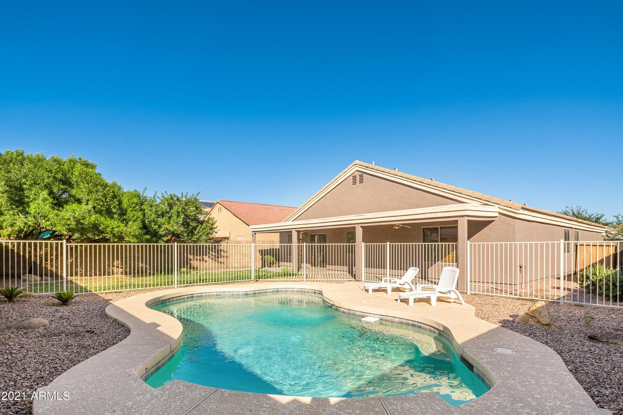 1737 E Oquitoa Dr., Casa Grande, AZ 85122