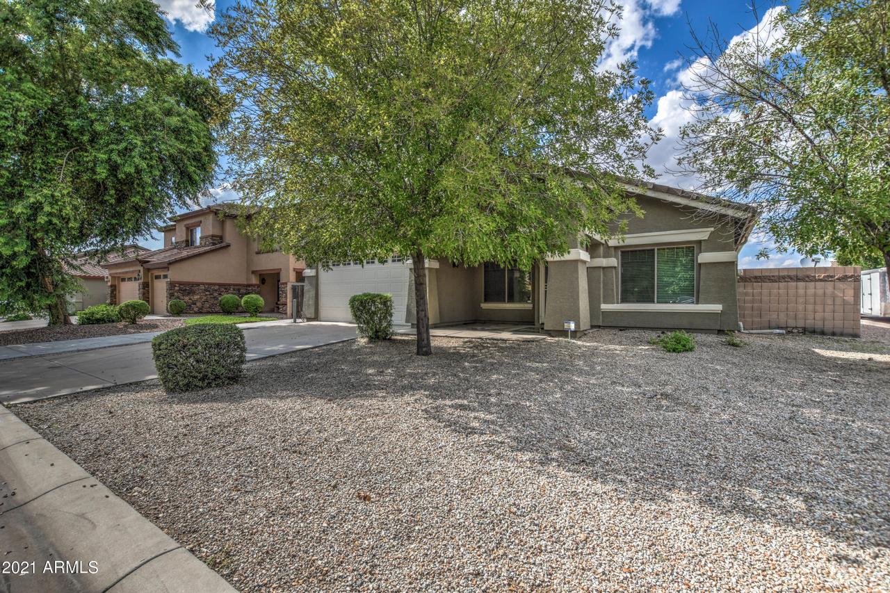 756 E Heather Dr., San Tan Valley, AZ 85140