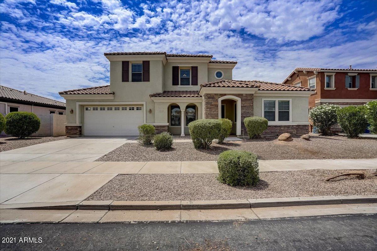 22453 E Creekside Ln., Queen Creek, AZ 85142