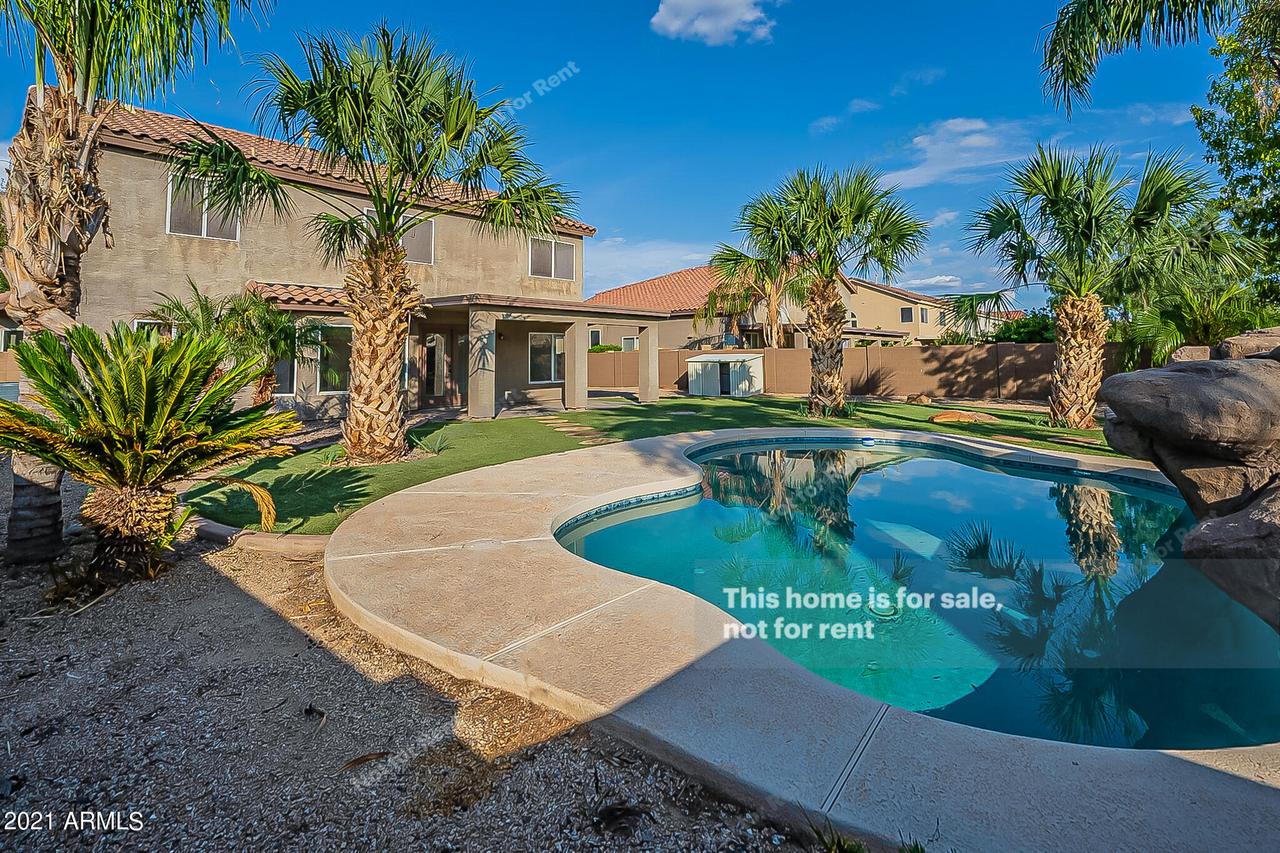 31472 N Blackfoot Dr., San Tan Valley, AZ 85143