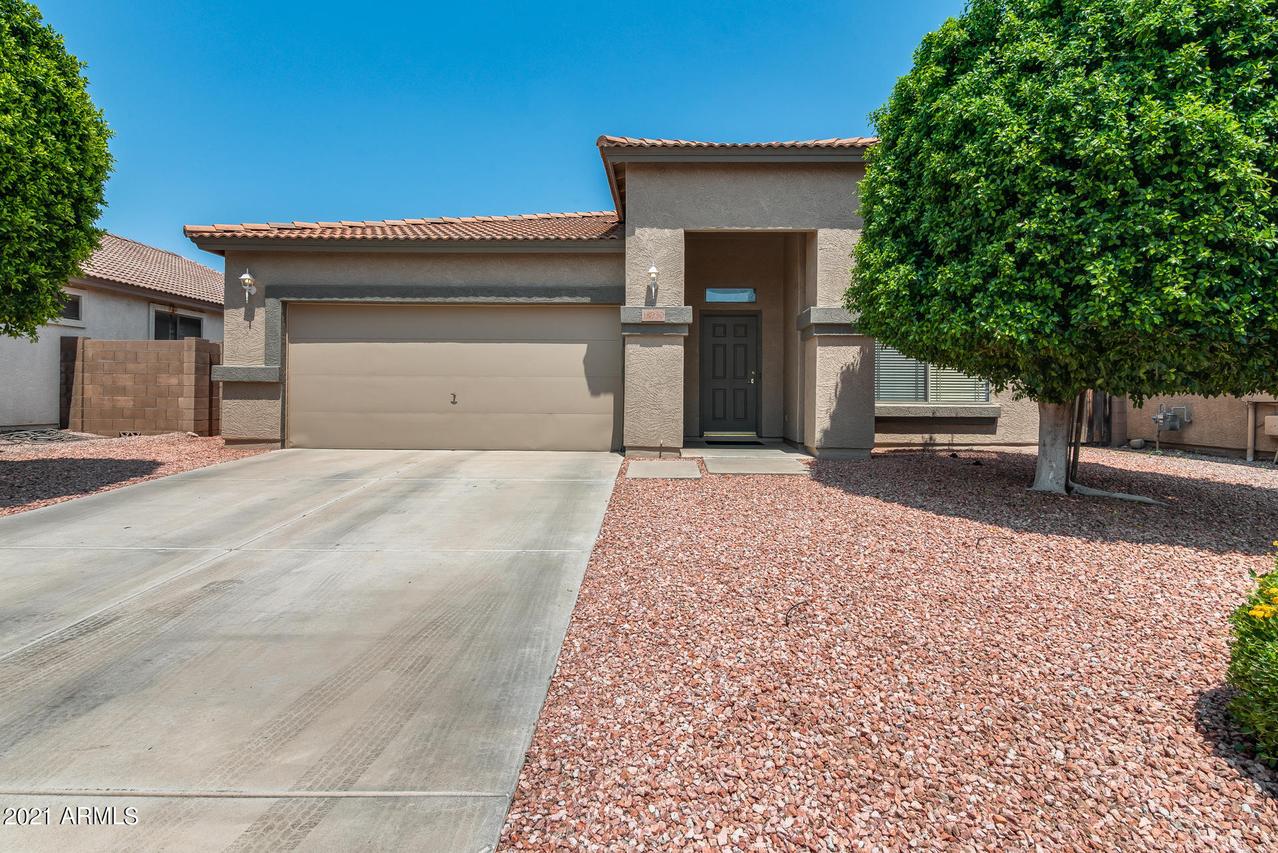 15930 W Redfield Rd., Surprise, AZ 85379
