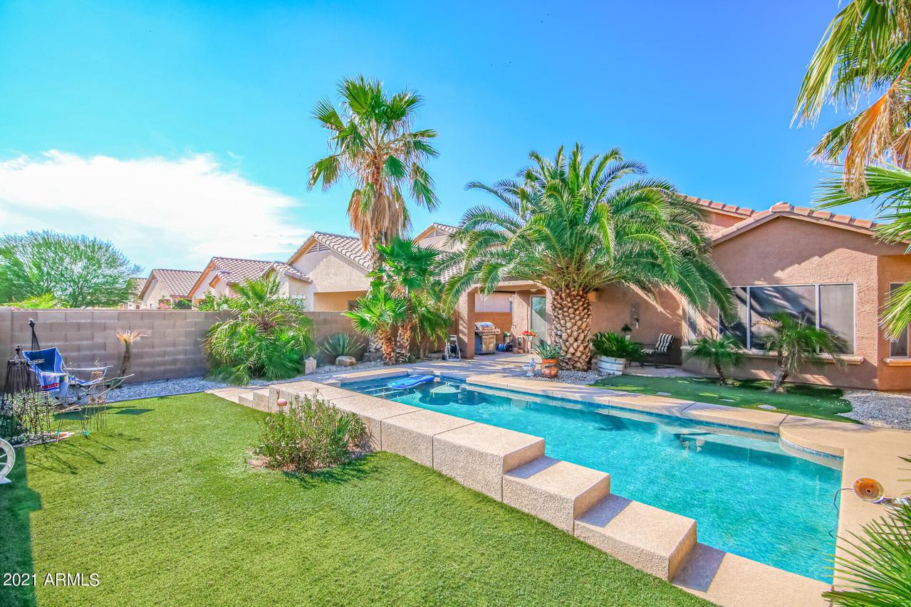7525 W Springfield Way, Florence, AZ 85132