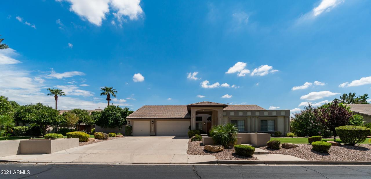 4119 E Fairfield St., Mesa, AZ 85205