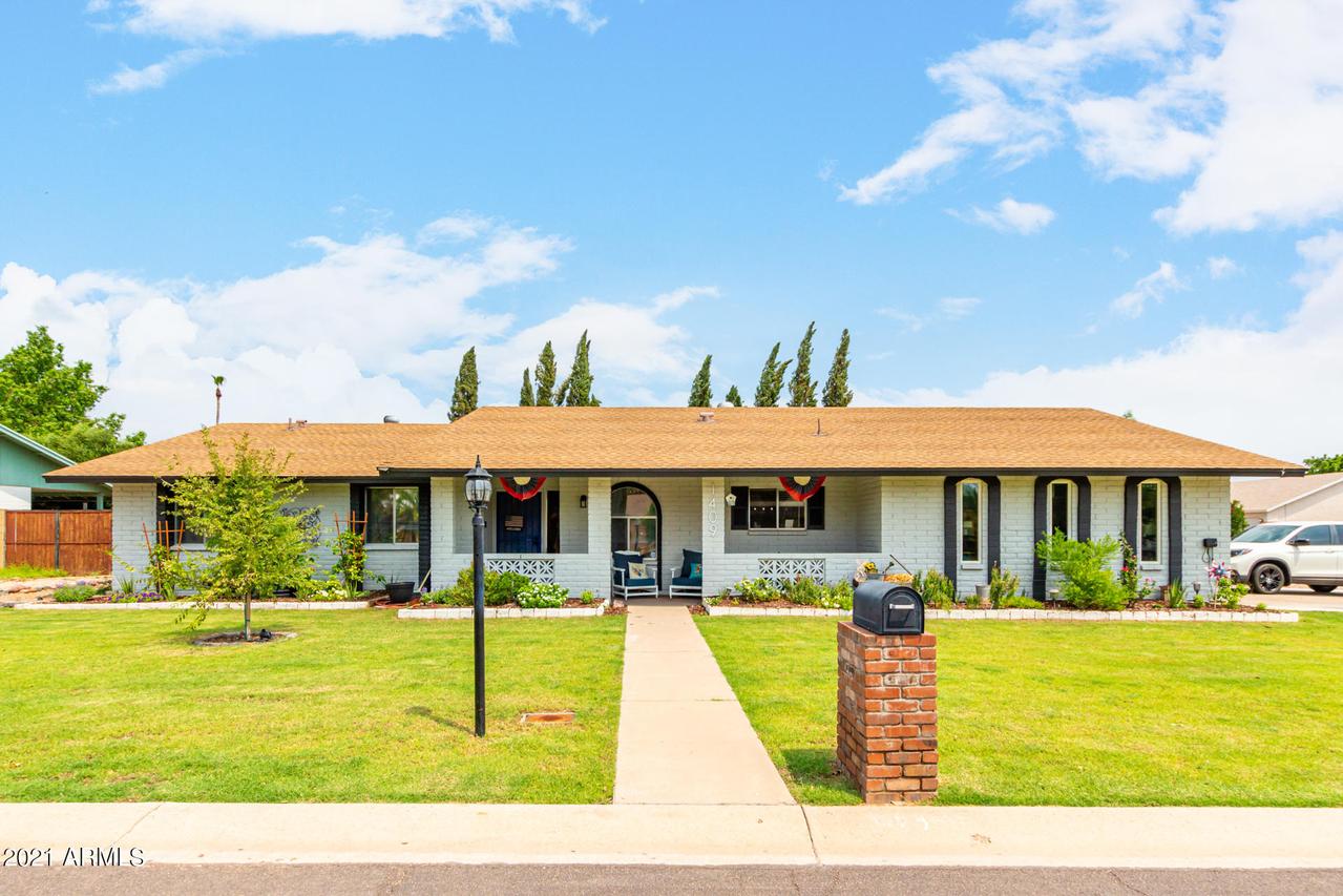 1409 N 62nd St., Mesa, AZ 85205