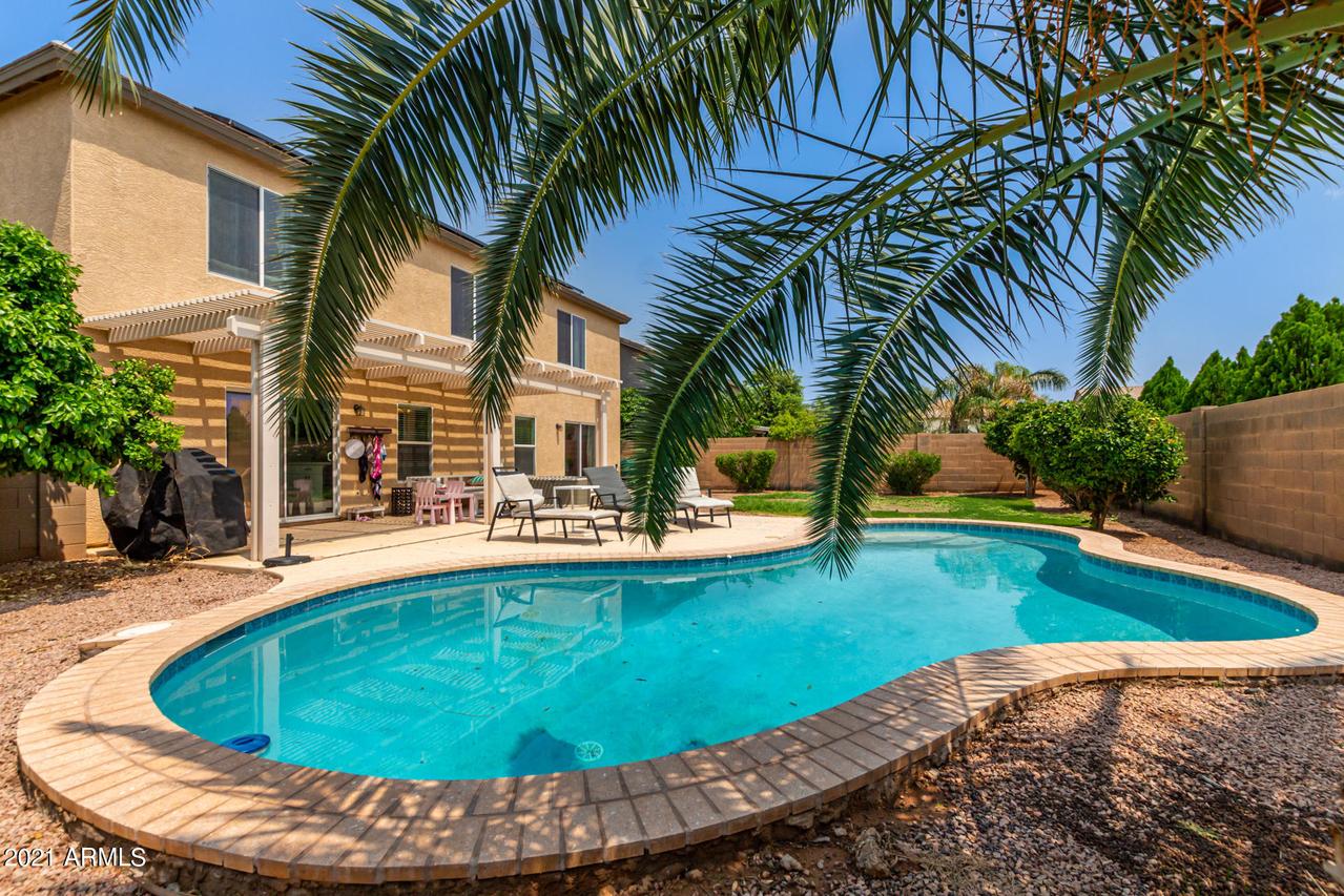 3555 E Morenci Rd., San Tan Valley, AZ 85143