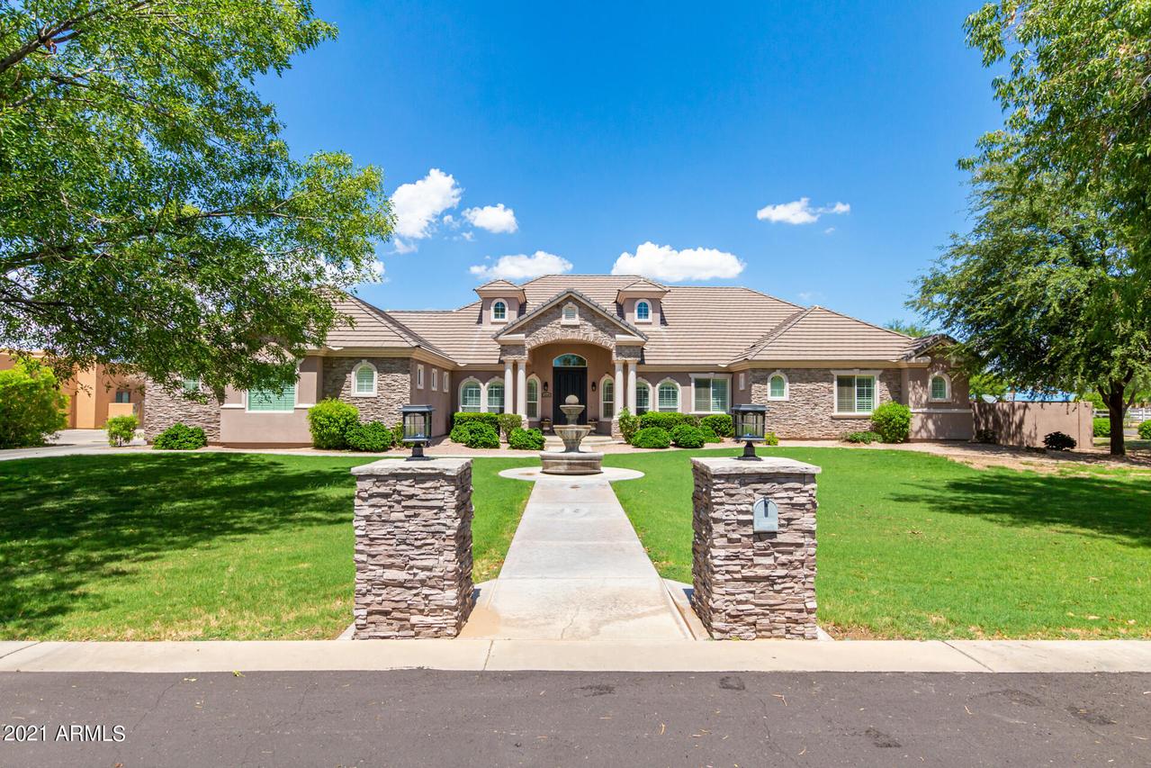 19590 E Via Del Oro, Queen Creek, AZ 85142