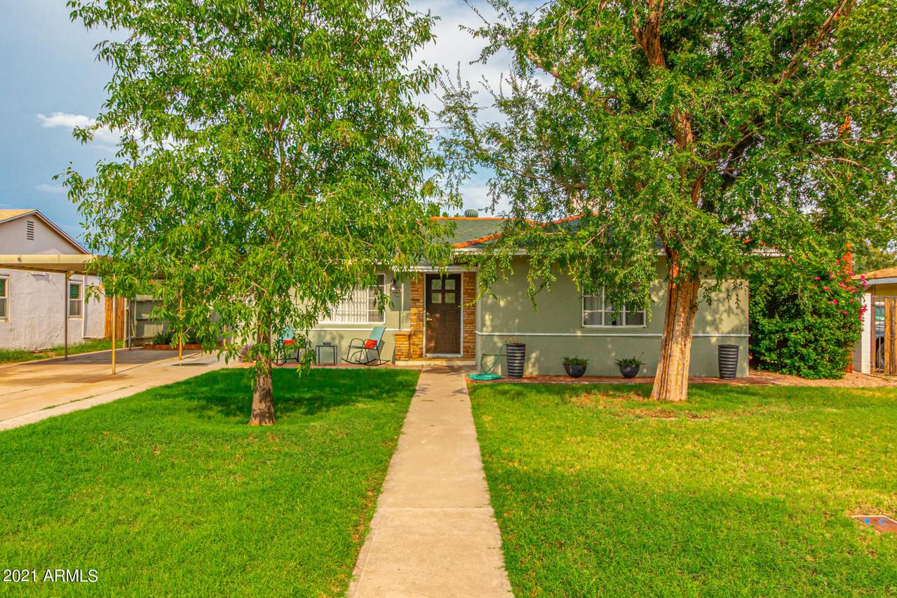 4245 N 16th Dr., Phoenix, AZ 85015