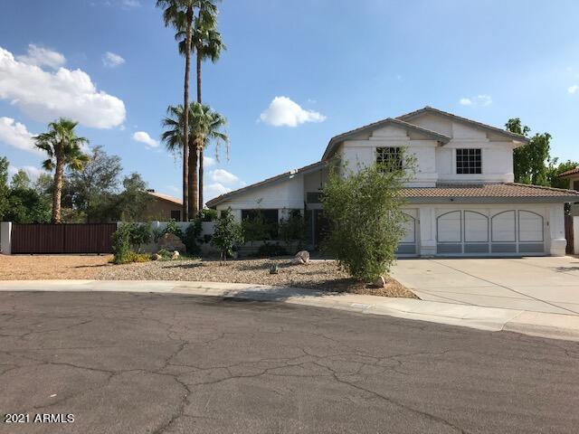 5553 W Saguaro Dr., Glendale, AZ 85304