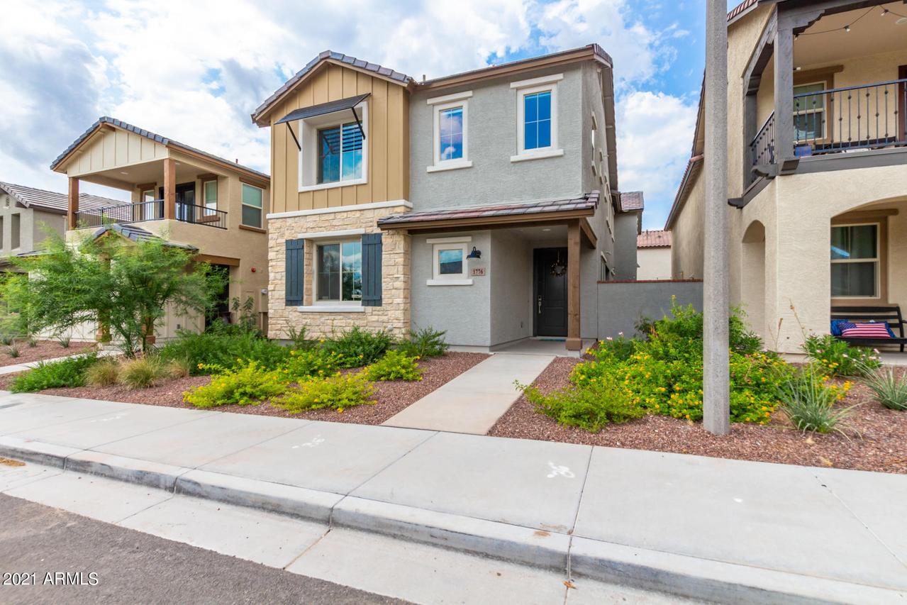 1776 N Marketside Ave., Buckeye, AZ 85396