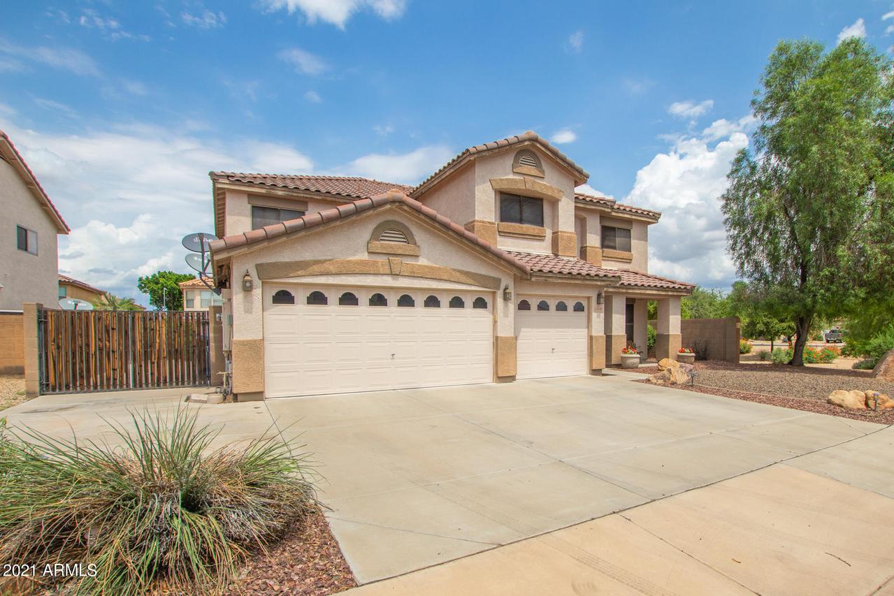 15546 W Gelding Dr., Surprise, AZ 85379
