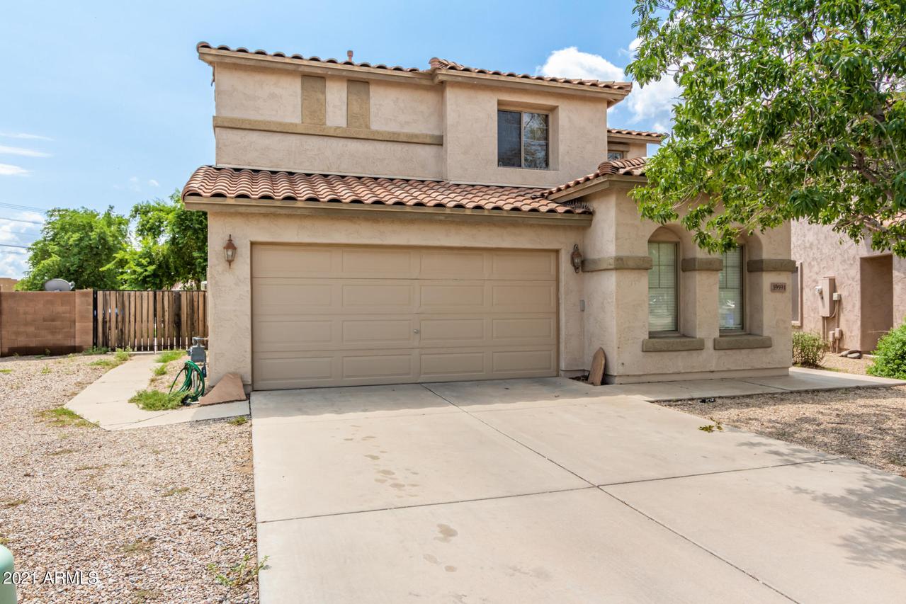 39591 N Zampino St., San Tan Valley, AZ 85140