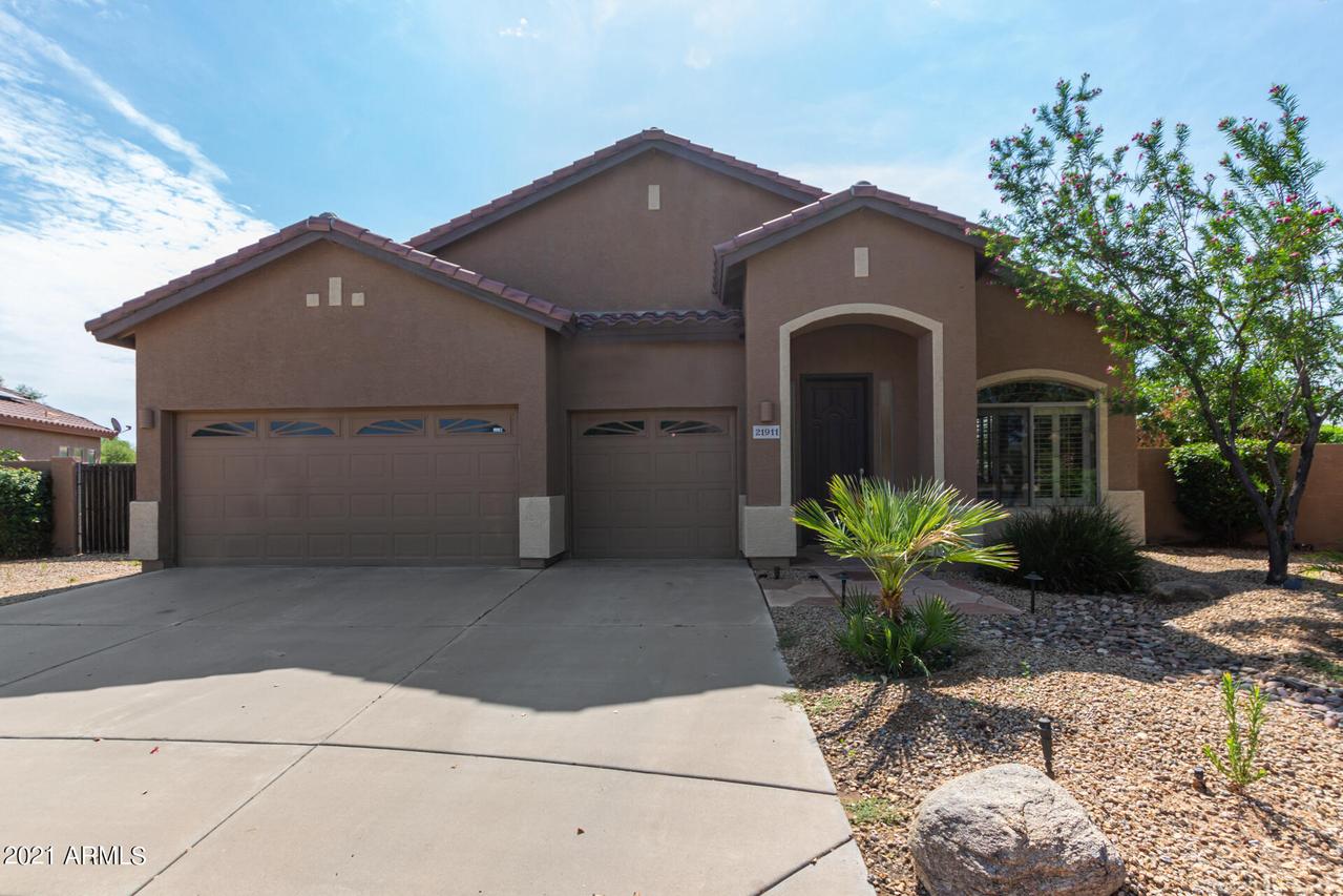 21911 N Lakeside Dr., Maricopa, AZ 85138